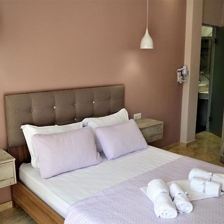 Ioni Rooms โปตอส ภายนอก รูปภาพ